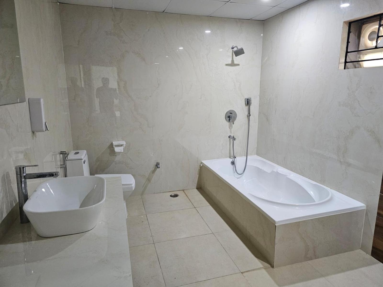 Bed and Breakfast The Nest Bhubaneswar Exterior foto