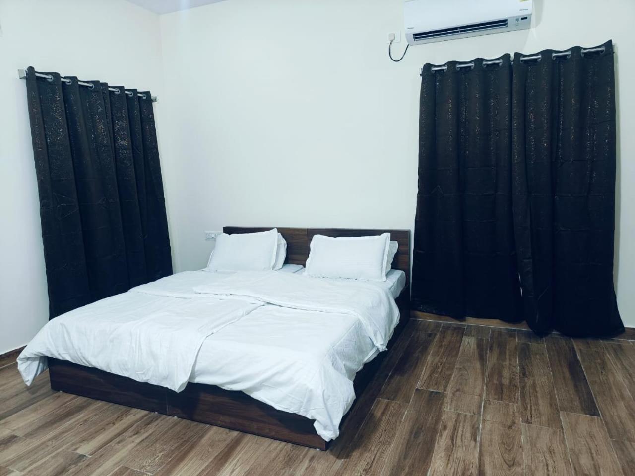 Bed and Breakfast The Nest Bhubaneswar Exterior foto