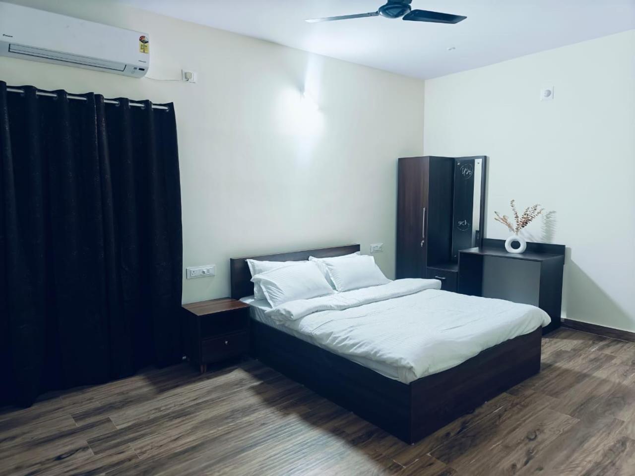 Bed and Breakfast The Nest Bhubaneswar Exterior foto
